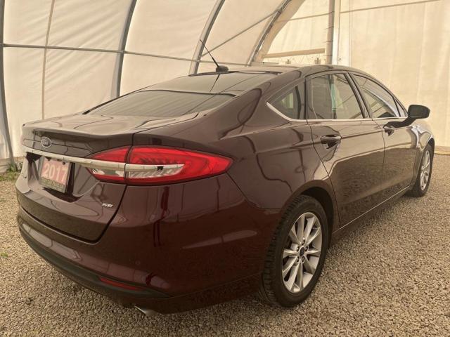 2017 Ford Fusion SE Photo7