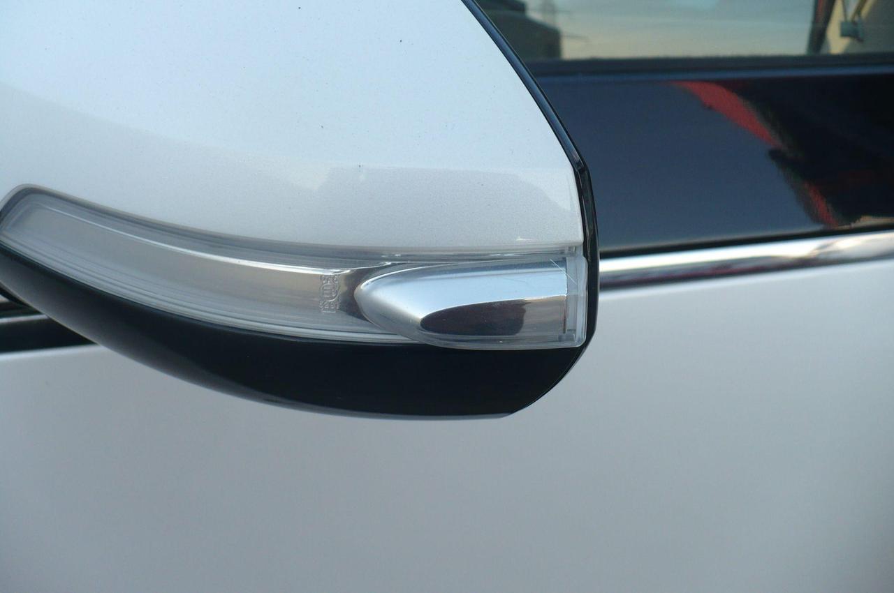 2015 Chevrolet Volt Base Photo
