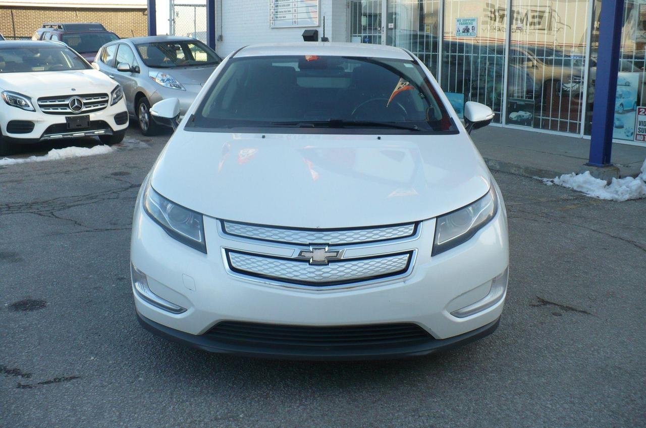 2015 Chevrolet Volt Base Photo