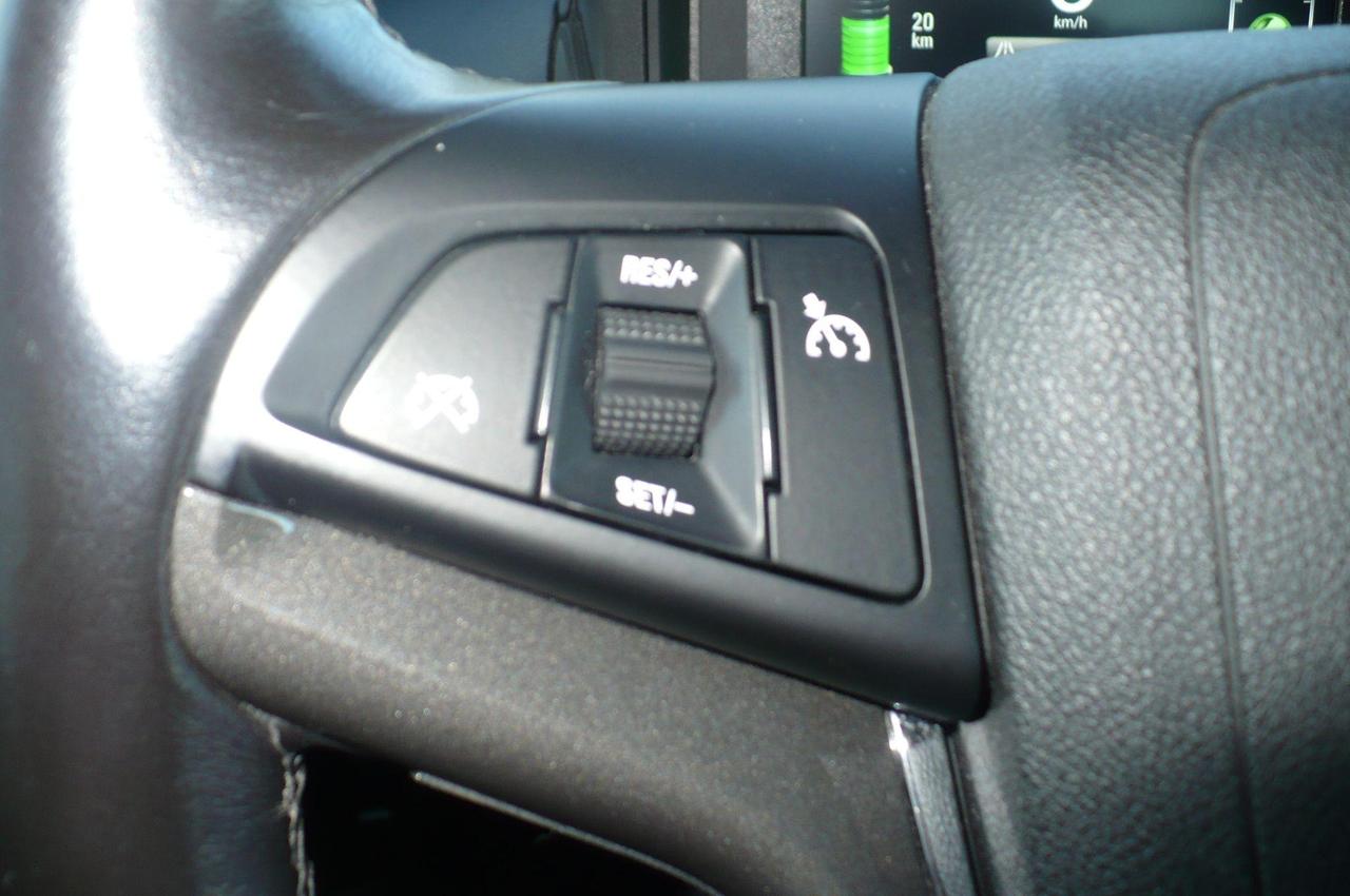 2015 Chevrolet Volt Base Photo