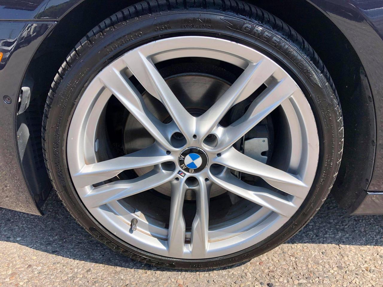 2013 BMW 6 Series 650i xDrive AWD Gran Coupe Photo