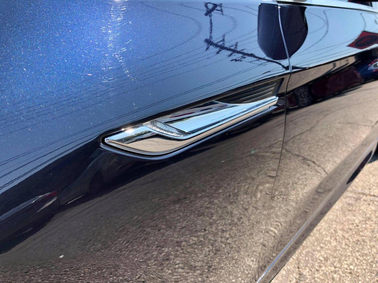 2013 BMW 6 Series 650i xDrive AWD Gran Coupe Photo