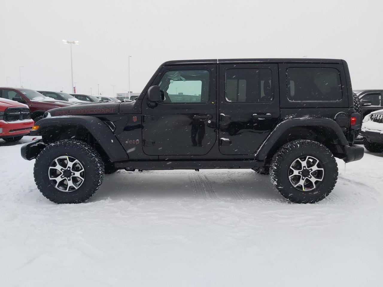 2023 Jeep Wrangler RUBICON Photo4