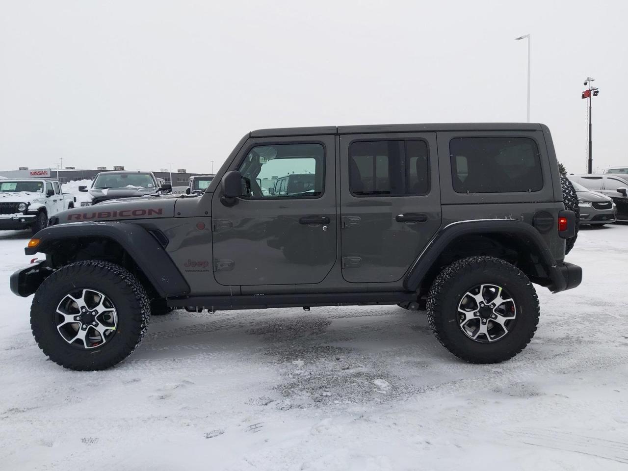 2023 Jeep Wrangler RUBICON Photo3