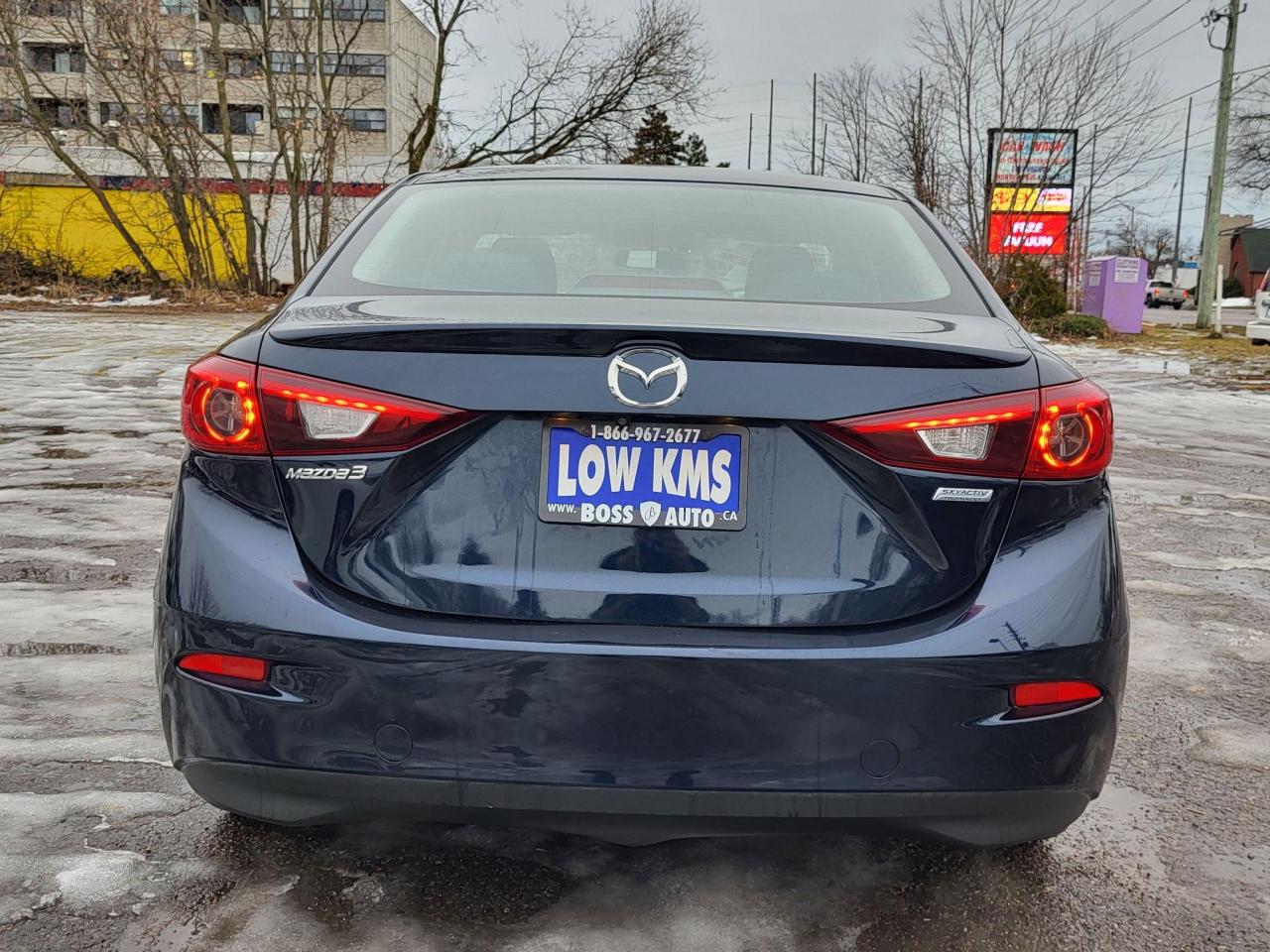 2014 Mazda MAZDA3 GT-SKY Photo3