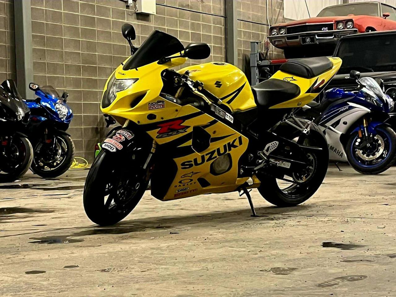 Used 2004 Suzuki GSX-R600 Sport | $0 DOWN, EVERYONE APPROVED! for sale in Calgary, AB