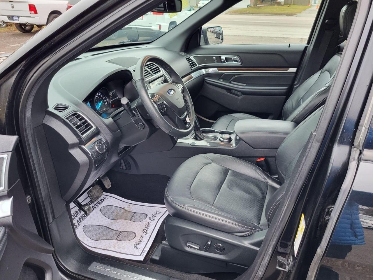 2018 Ford Explorer Limited 4WD Photo