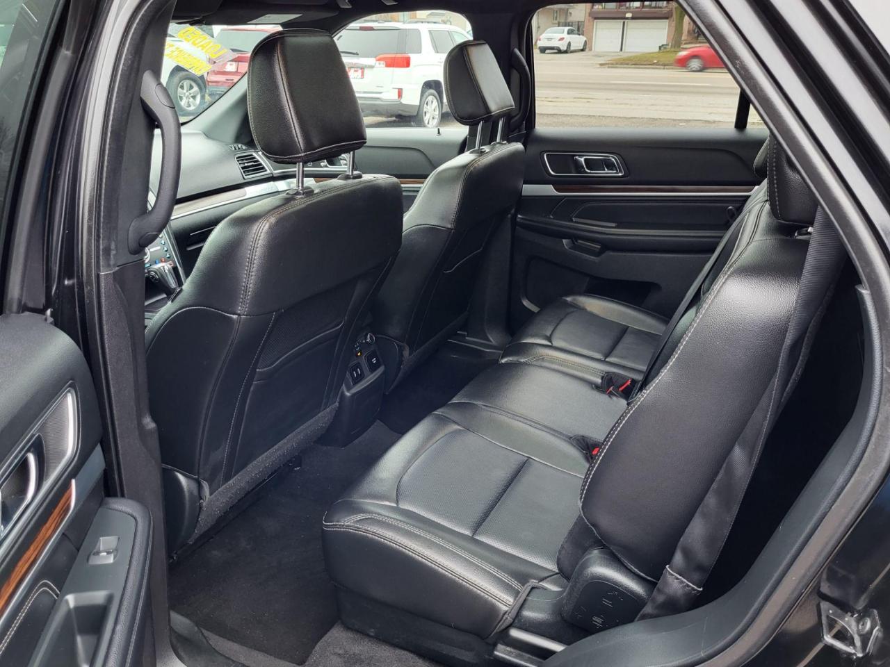 2018 Ford Explorer Limited 4WD Photo