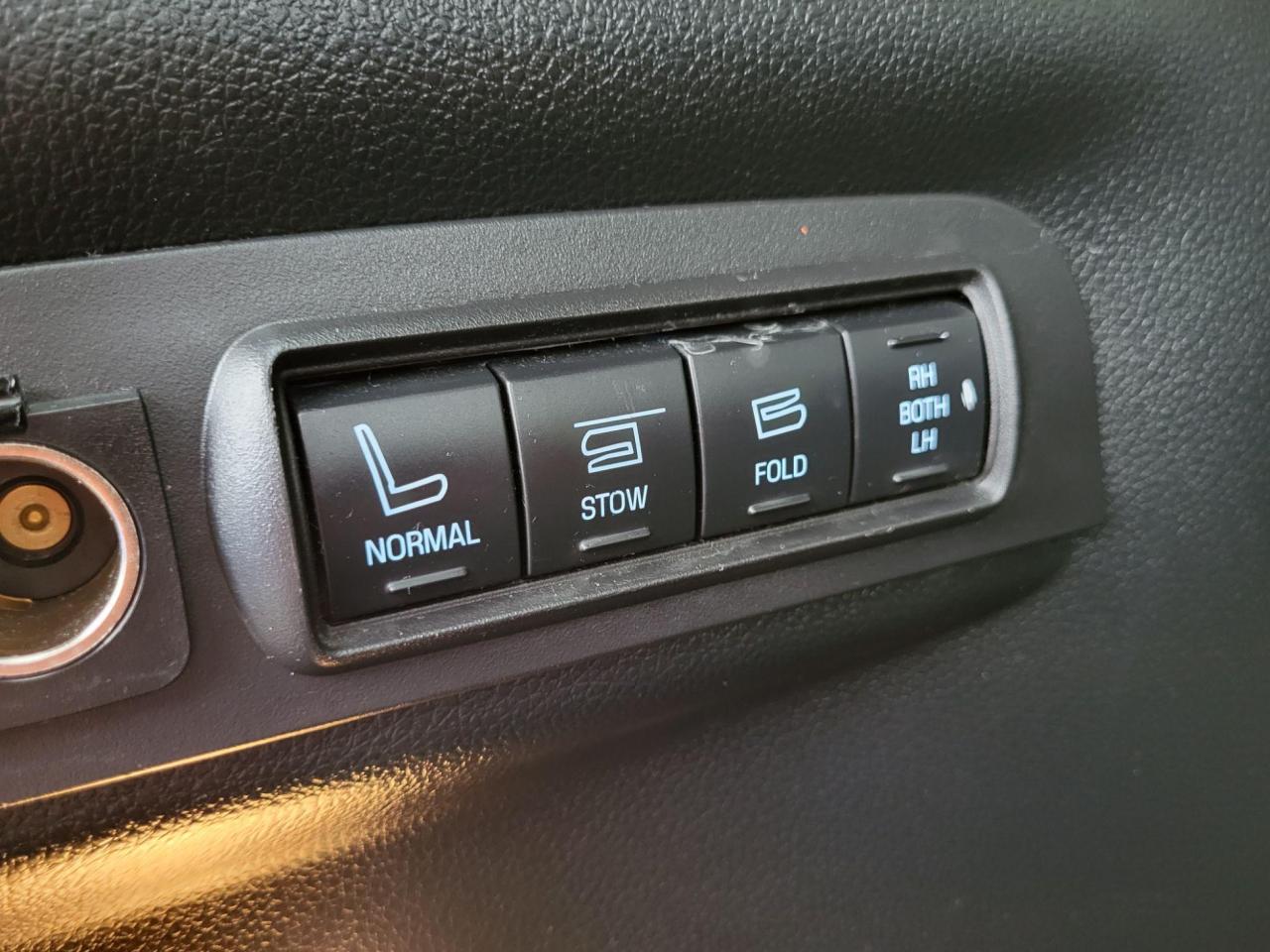 2018 Ford Explorer Limited 4WD Photo