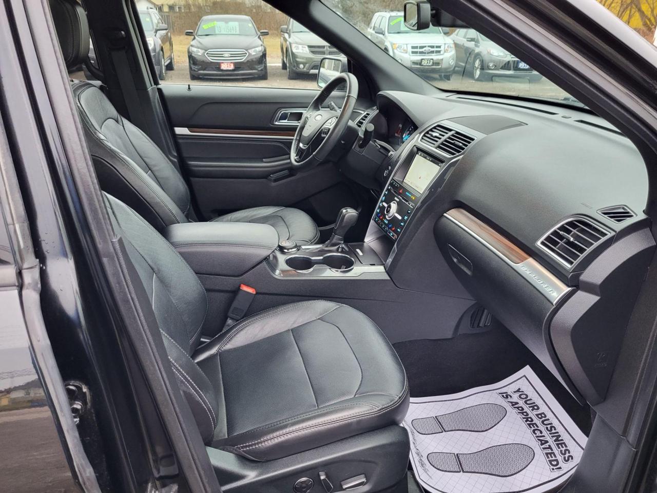 2018 Ford Explorer Limited 4WD Photo