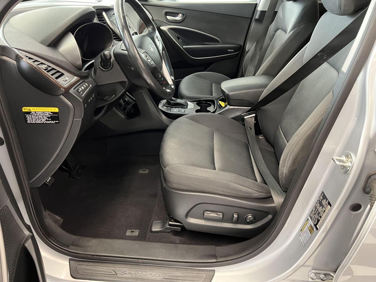 2017 Hyundai Santa Fe XL XL Premium 7 Pass V6 AWD+Roof+Camera+ACCIDENT FREE - Photo #17