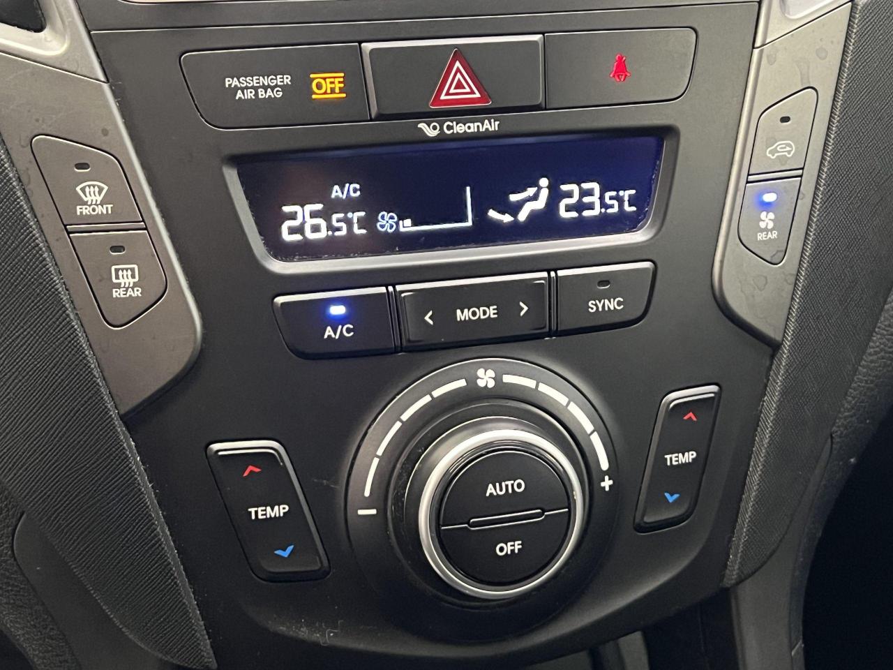 2017 Hyundai Santa Fe XL XL Premium 7 Pass V6 AWD+Roof+Camera+ACCIDENT FREE - Photo #30