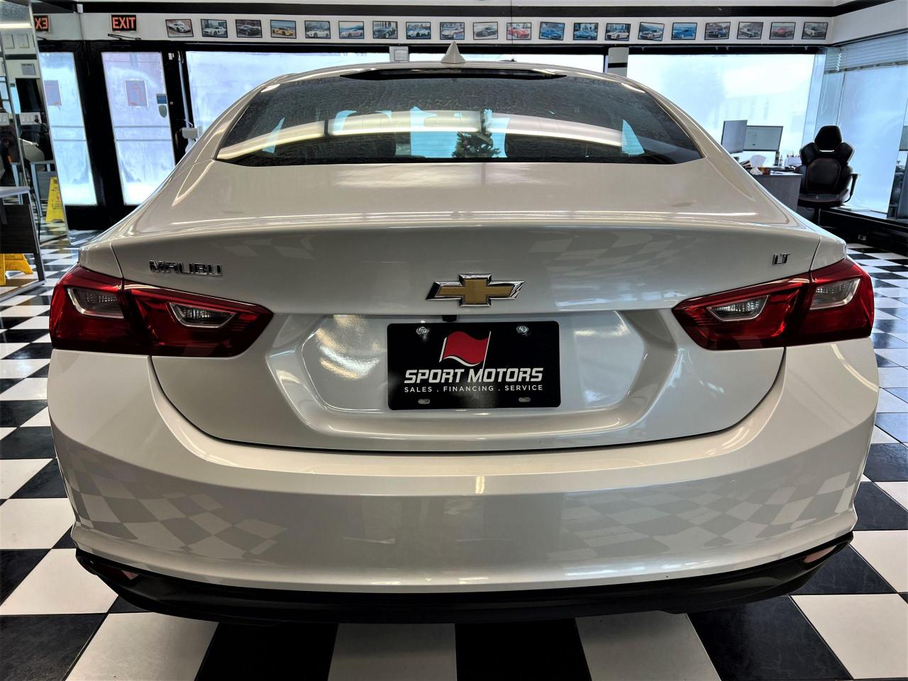 2017 Chevrolet Malibu LT+Camera+ApplePlay+Cruise Control+A/C Photo56