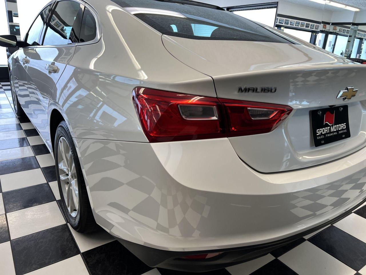 2017 Chevrolet Malibu LT+Camera+ApplePlay+Cruise Control+A/C Photo88