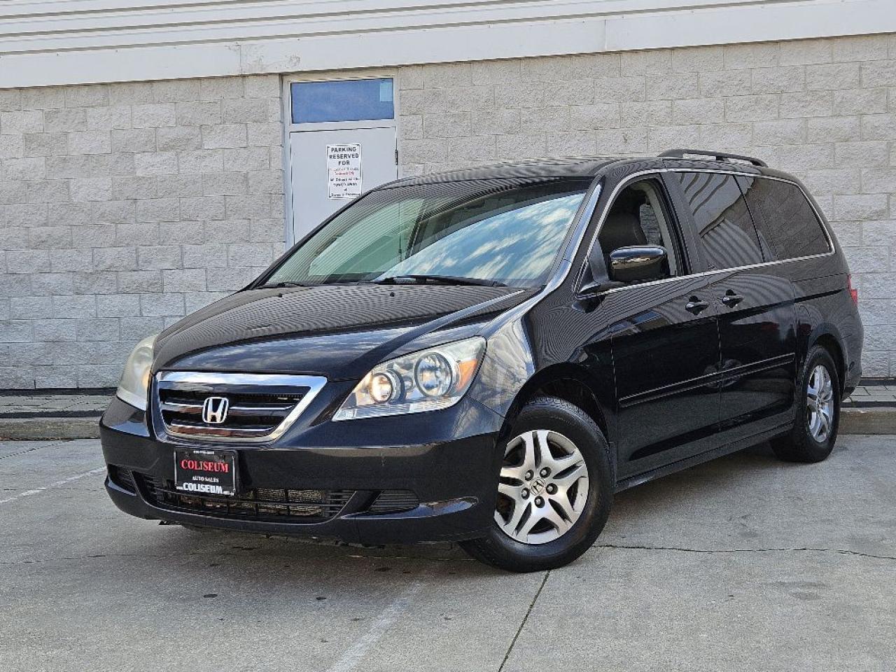 Used 2005 Honda Odyssey EX-L-8 PASS-LEATHER-ROOF-NO ACCIDENTS-CERTIFIED for sale in Toronto, ON