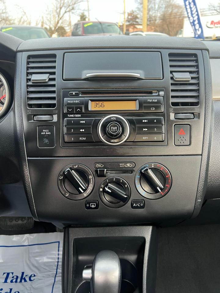 2009 Nissan Versa  - Photo #19