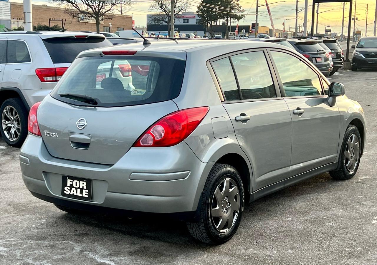 2009 Nissan Versa  - Photo #8