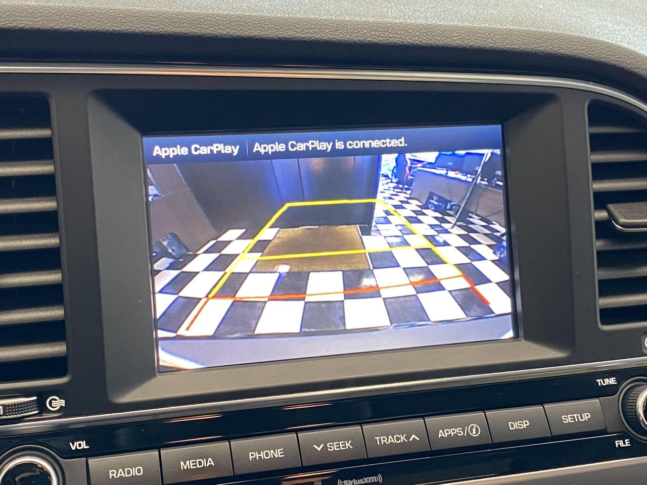 2017 Hyundai Elantra GLS+Roof+ApplePlay+Camera+BlindSpot+CLEAN CARFAX Photo64