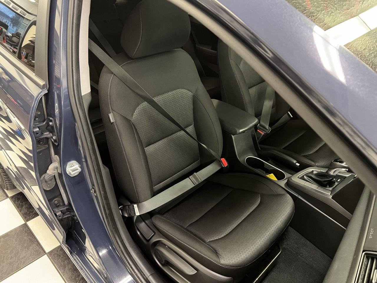 2017 Hyundai Elantra GLS+Roof+ApplePlay+Camera+BlindSpot+CLEAN CARFAX Photo76