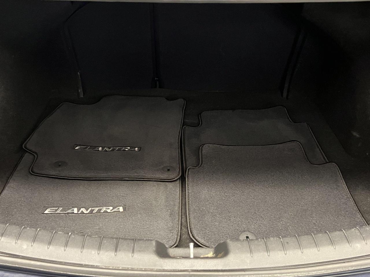 2017 Hyundai Elantra GLS+Roof+ApplePlay+Camera+BlindSpot+CLEAN CARFAX - Photo #24
