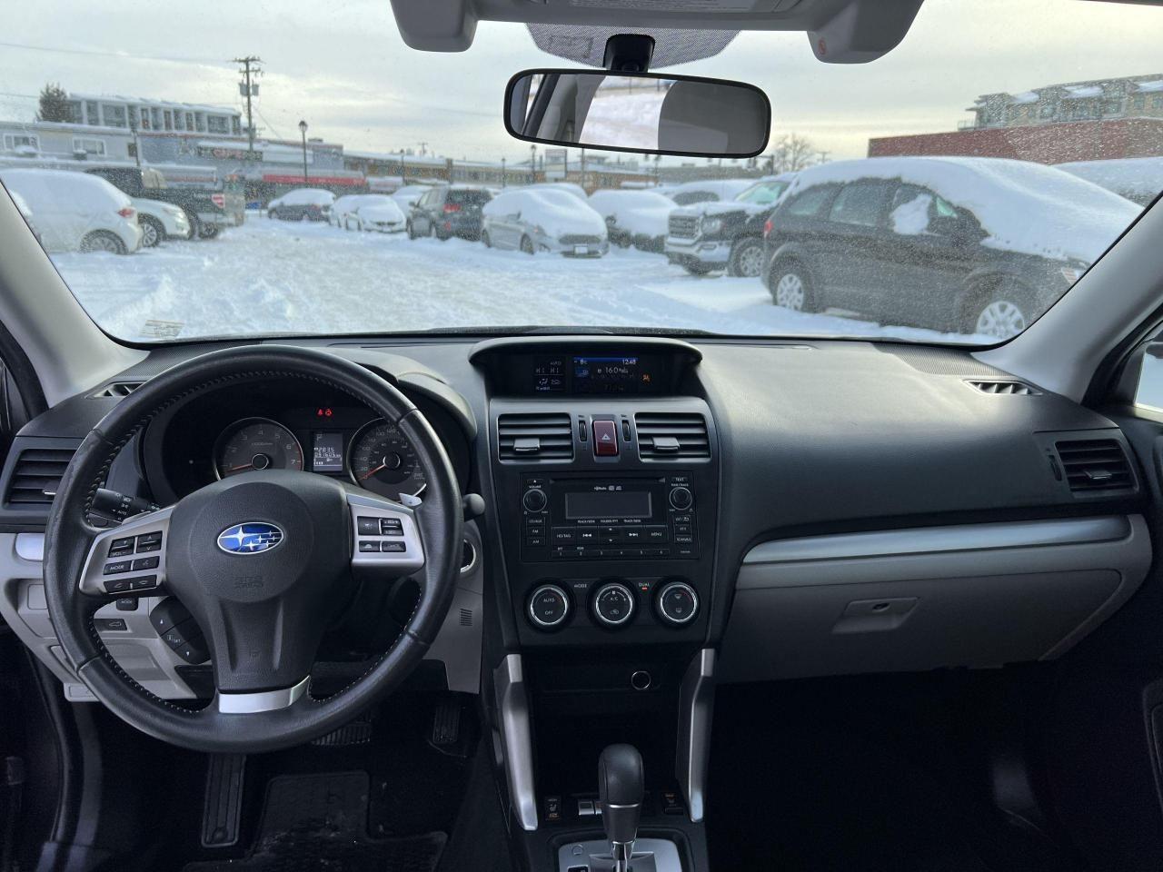 2015 Subaru Forester 5dr Wgn CVT 2.5i Touring w/Tech Pkg - Photo #8