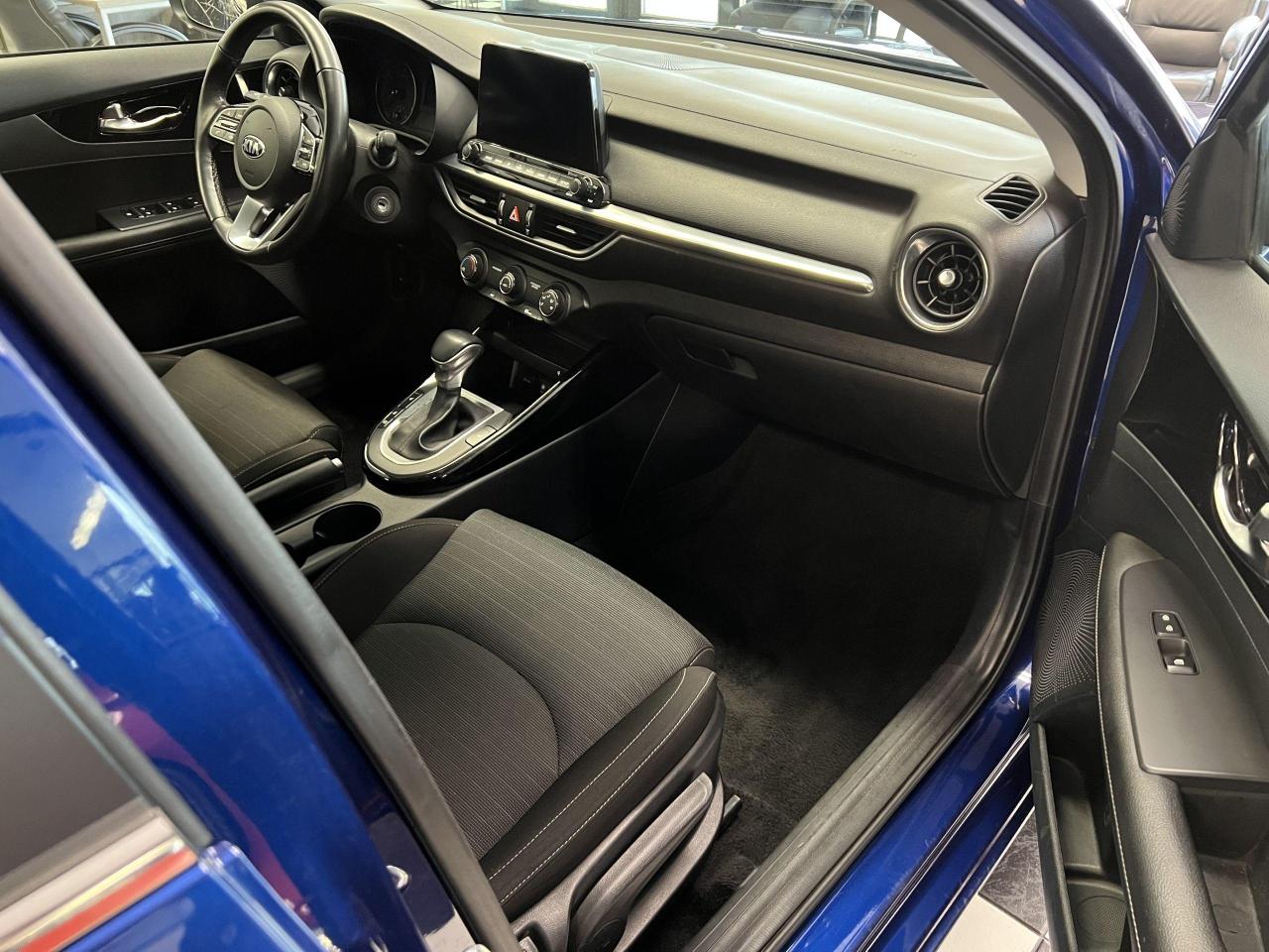 2020 Kia Forte EX+Alloys+LaneKeep+BlindSpot+ApplePlay+CleanCarfax - Photo #20