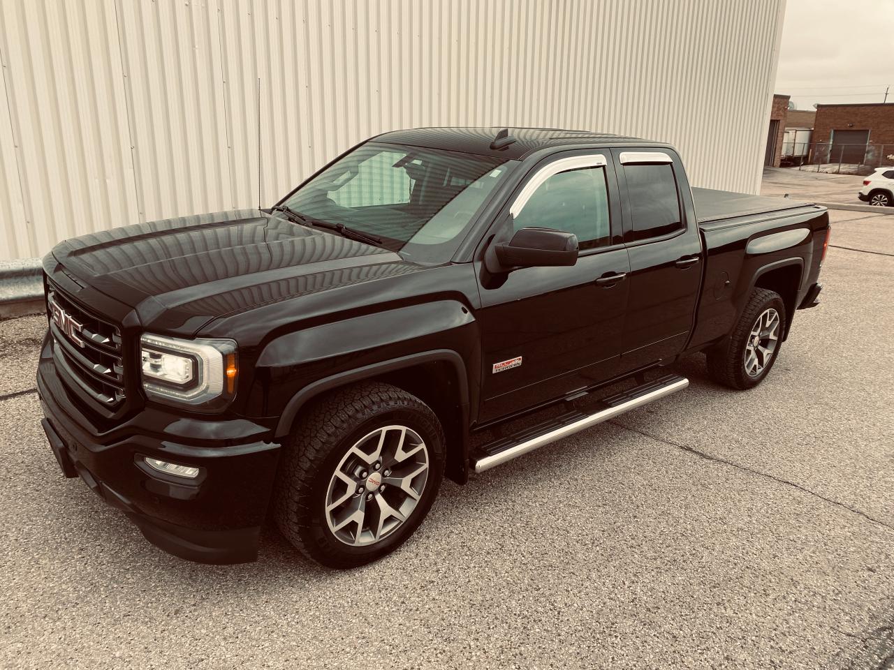2017 GMC Sierra 1500 SLT All Terrain 6.5 Foot Box