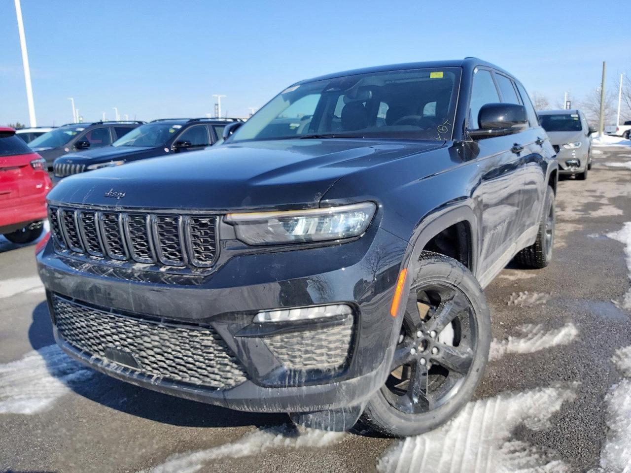 2023 Jeep Grand Cherokee Limited Photo2