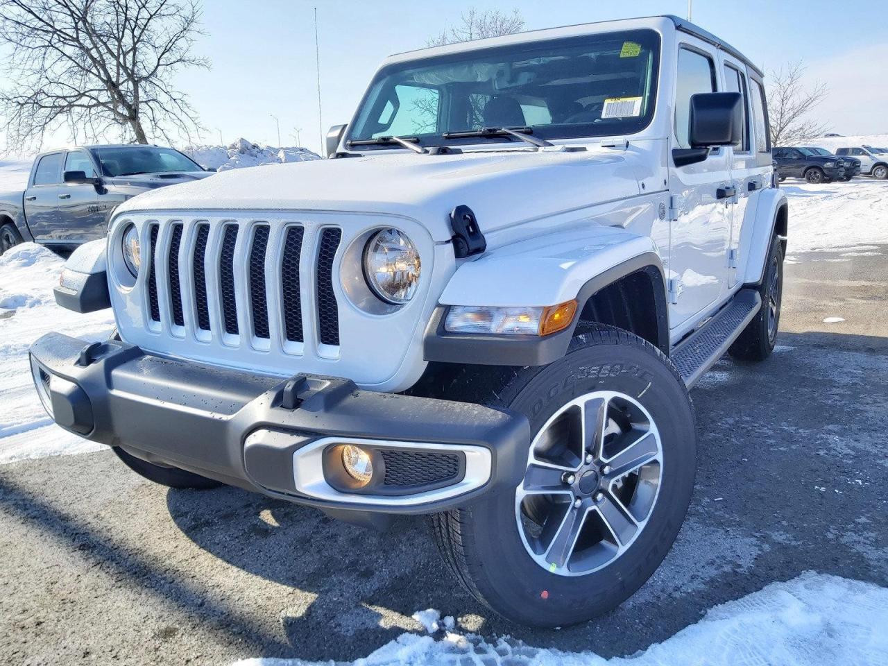 2023 Jeep Wrangler Sahara Photo2