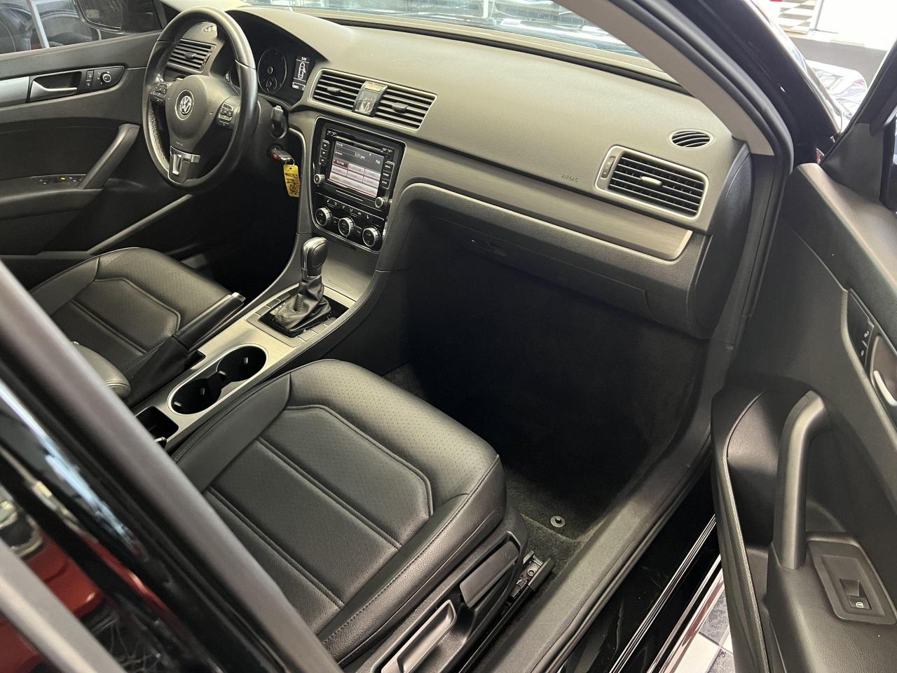 2015 Volkswagen Passat Comfortline+Camera+Roof+Heated Leather+ Photo83