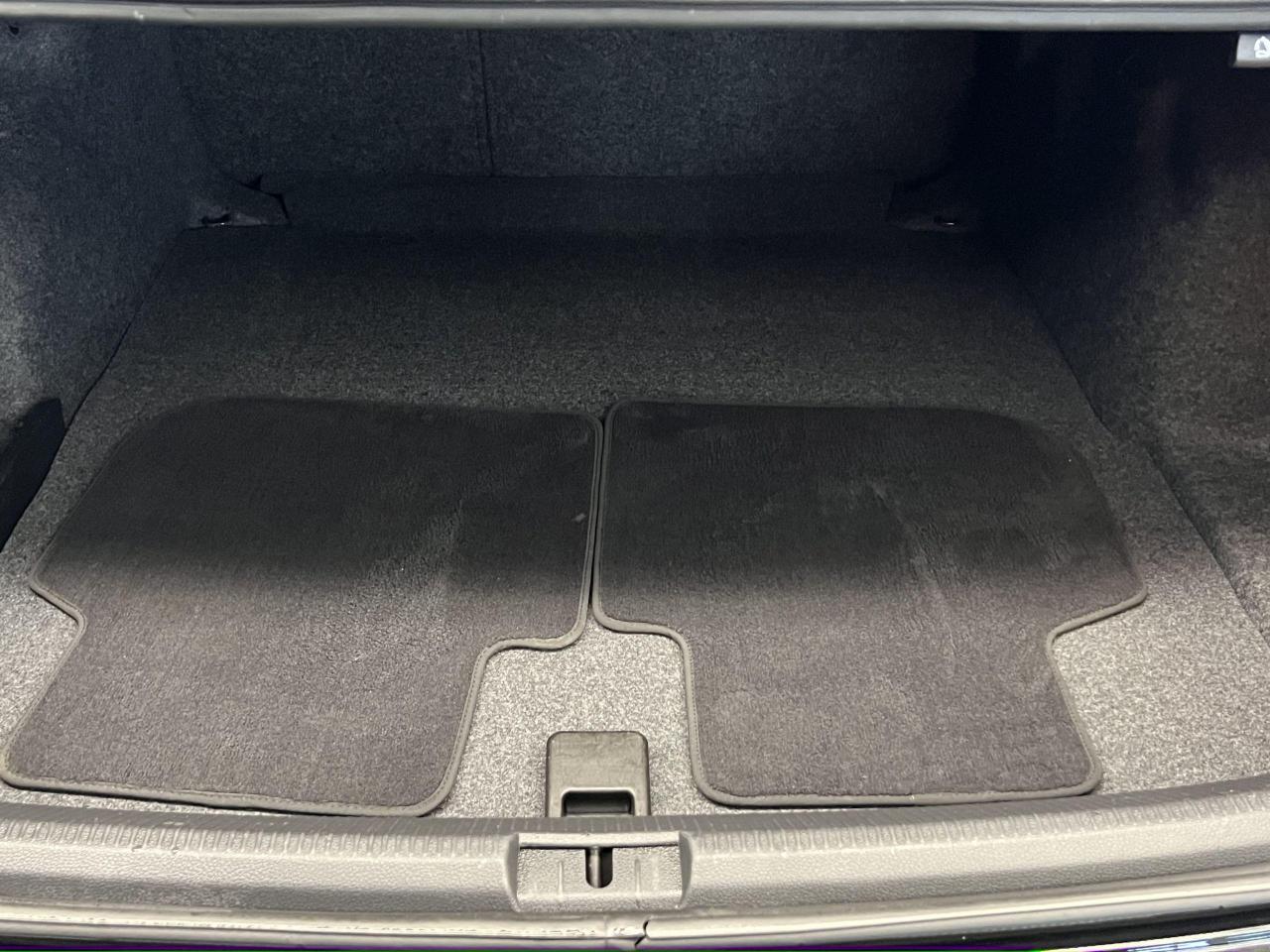 2015 Volkswagen Passat Comfortline+Camera+Roof+Heated Leather+ - Photo #26