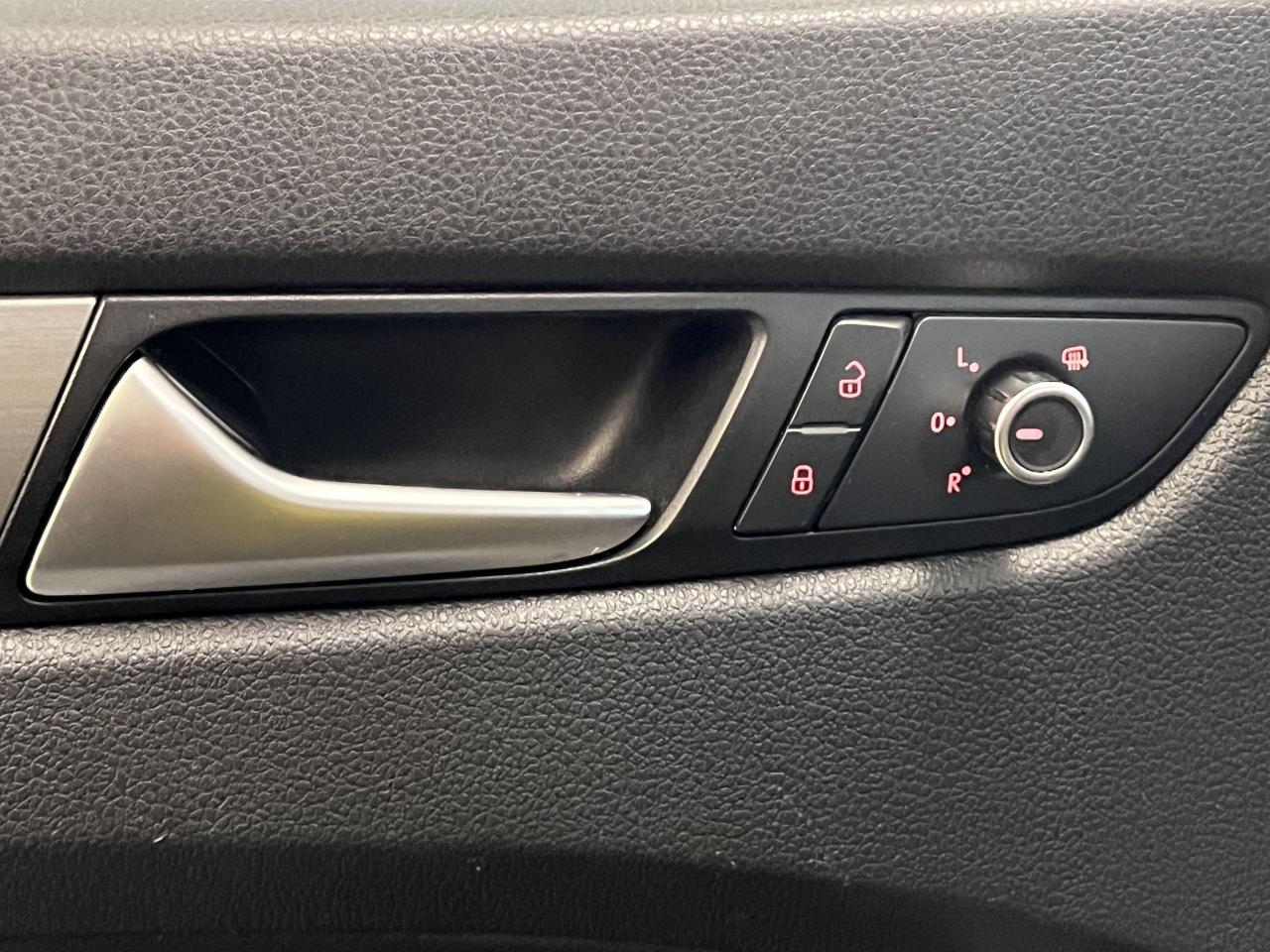 2015 Volkswagen Passat Comfortline+Camera+Roof+Heated Leather+ Photo114