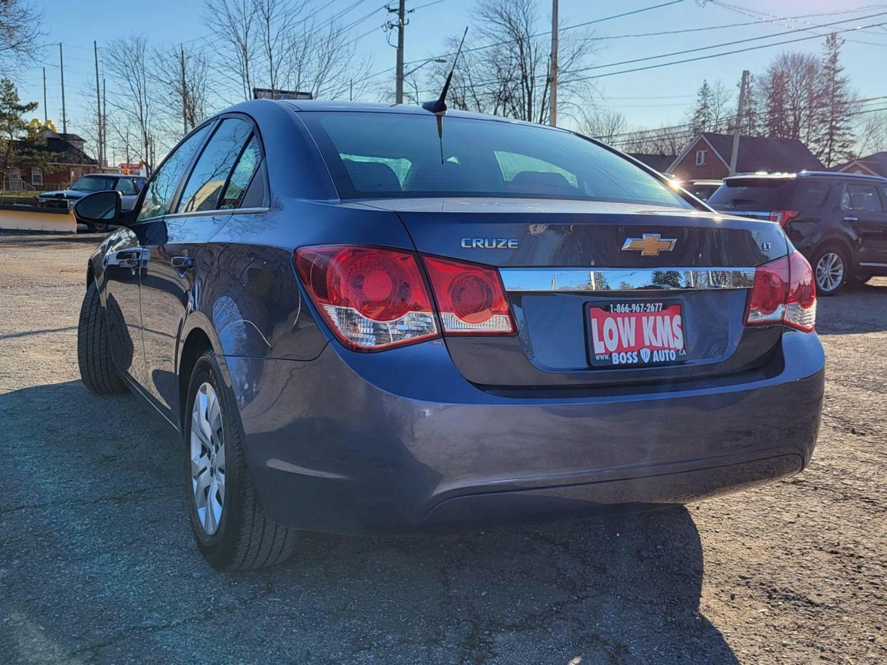 2014 Chevrolet Cruze LT Turbo Photo2