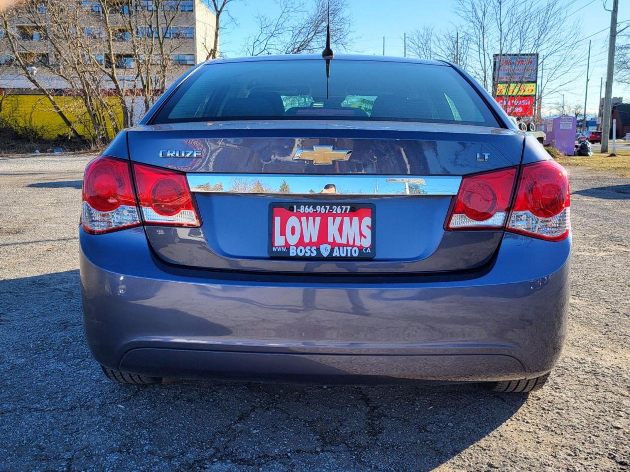 2014 Chevrolet Cruze LT Turbo Photo3