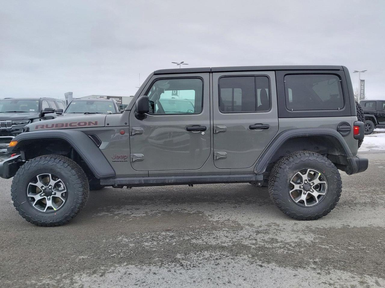 2023 Jeep Wrangler RUBICON Photo4