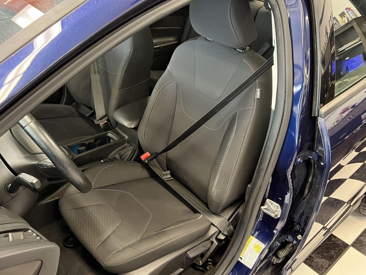 2016 Ford Focus SE W/Apperance PKG+New Brakes+Camera+CLEAN CARFAX - Photo #20