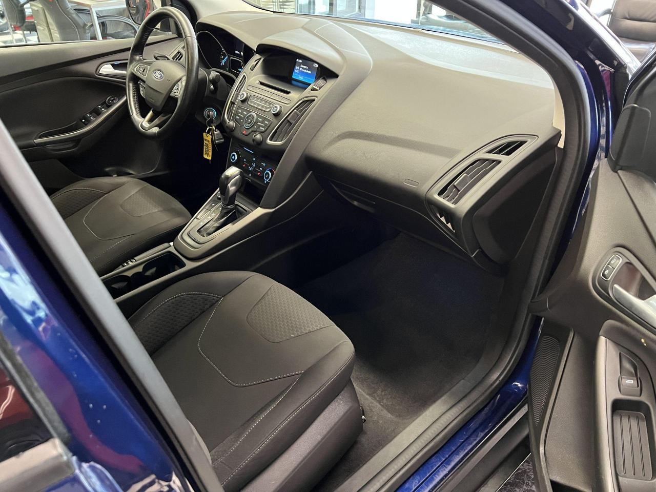 2016 Ford Focus SE W/Apperance PKG+New Brakes+Camera+CLEAN CARFAX - Photo #21