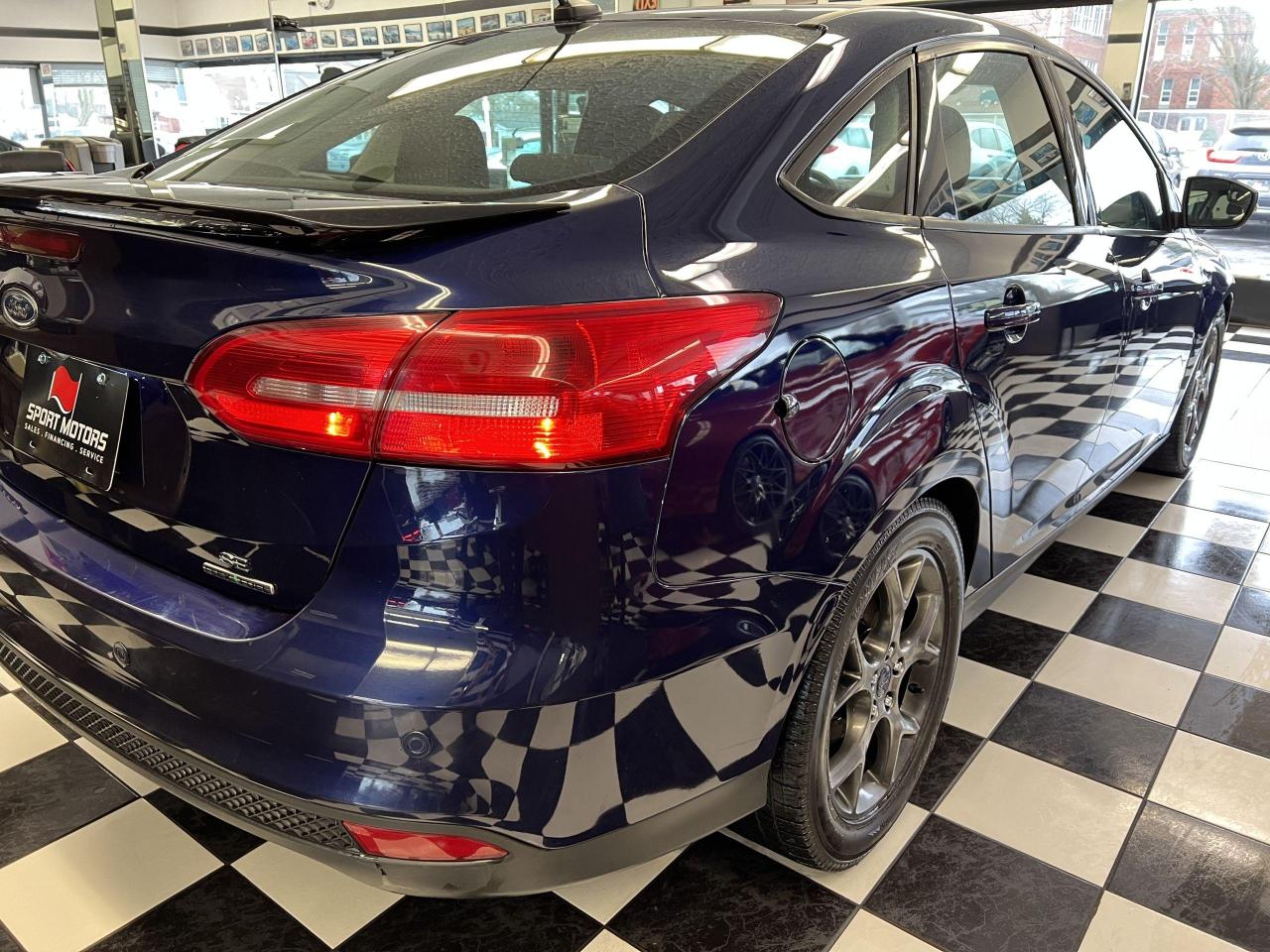 2016 Ford Focus SE W/Apperance PKG+New Brakes+Camera+CLEAN CARFAX - Photo #37