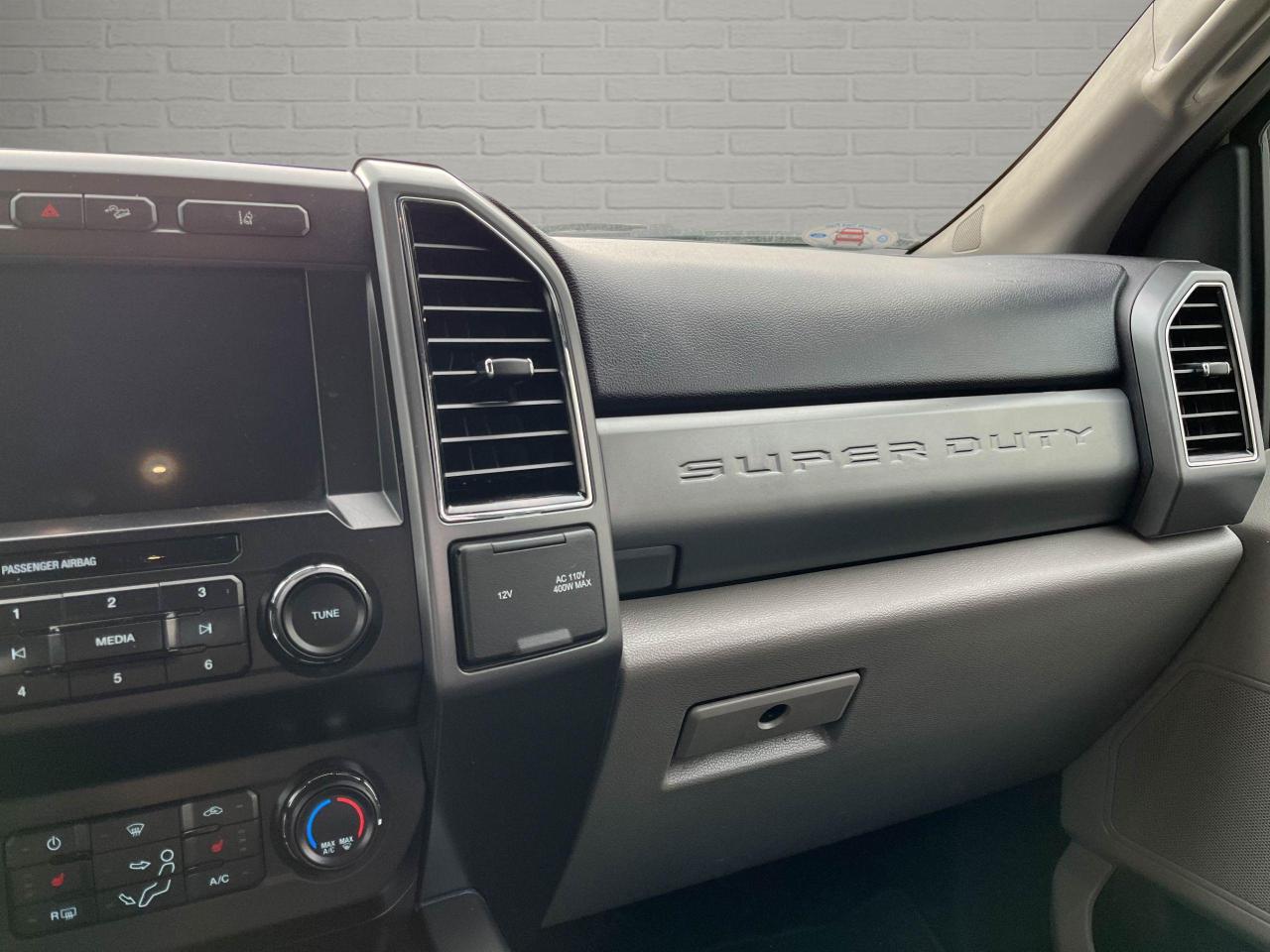 2020 Ford F-250 XLT - Photo #12