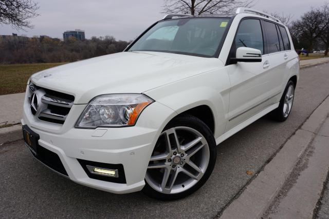 2011 Mercedes-Benz GLK-Class 1 OWNER / NO ACCIDENTS / IMMACULATE / NAVI / LOCAL