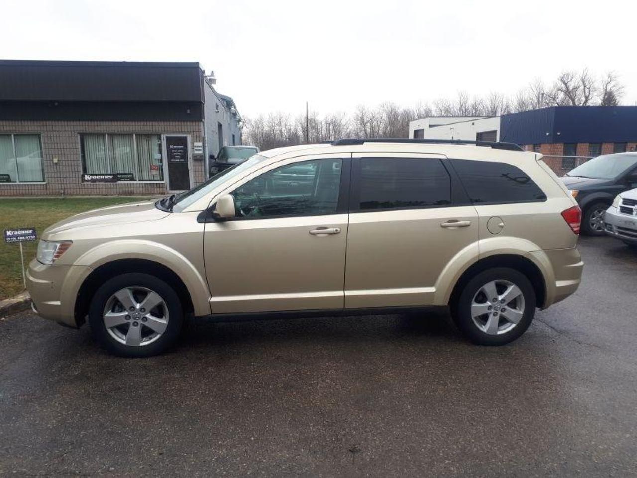 Used 2010 Dodge Journey SXT for sale in Waterloo, ON