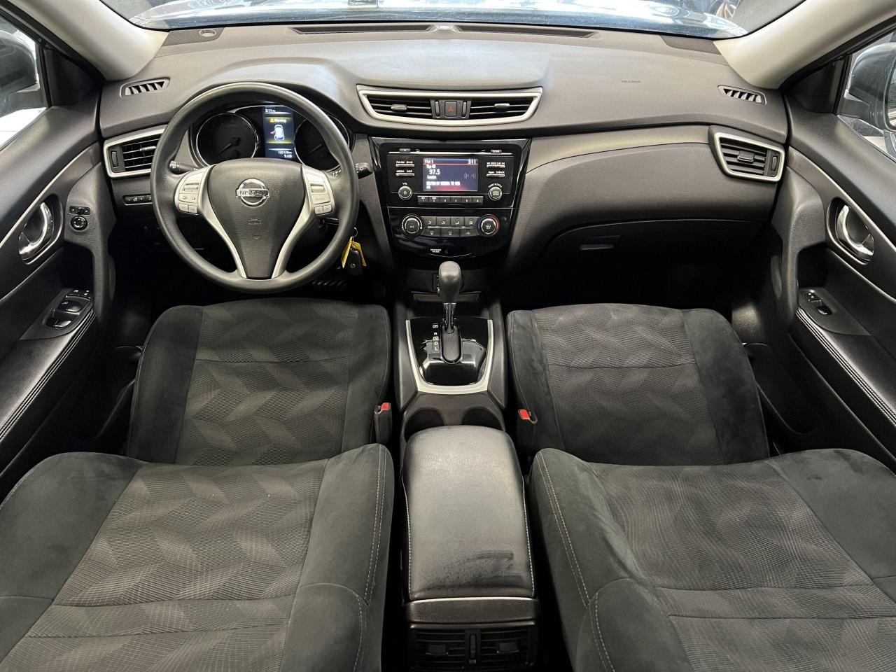 2016 Nissan Rogue S+Bluetooth+Camera+A/C+CLEAN CARFAX Photo68