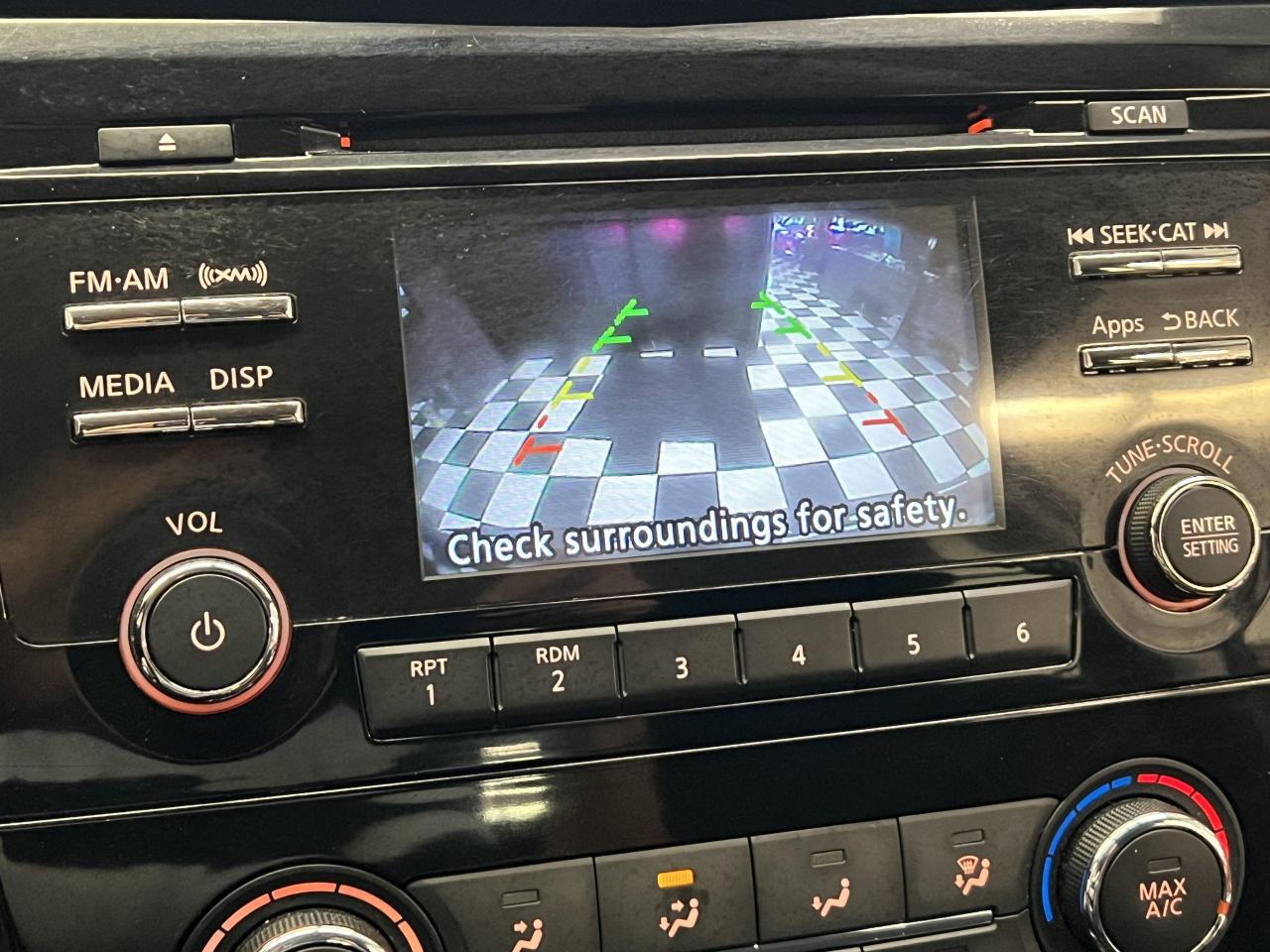 2016 Nissan Rogue S+Bluetooth+Camera+A/C+CLEAN CARFAX Photo71