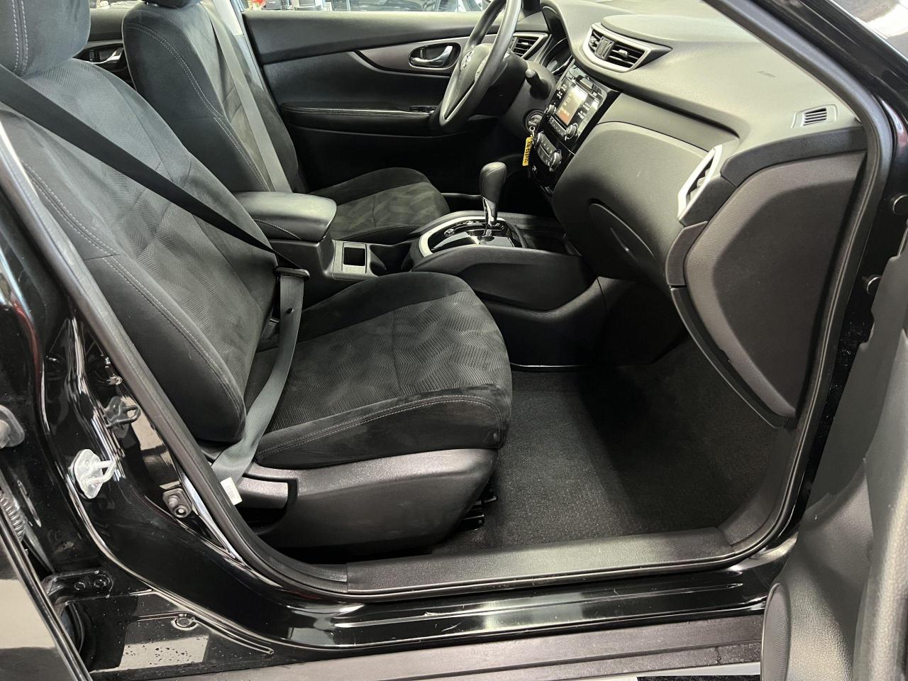 2016 Nissan Rogue S+Bluetooth+Camera+A/C+CLEAN CARFAX Photo81