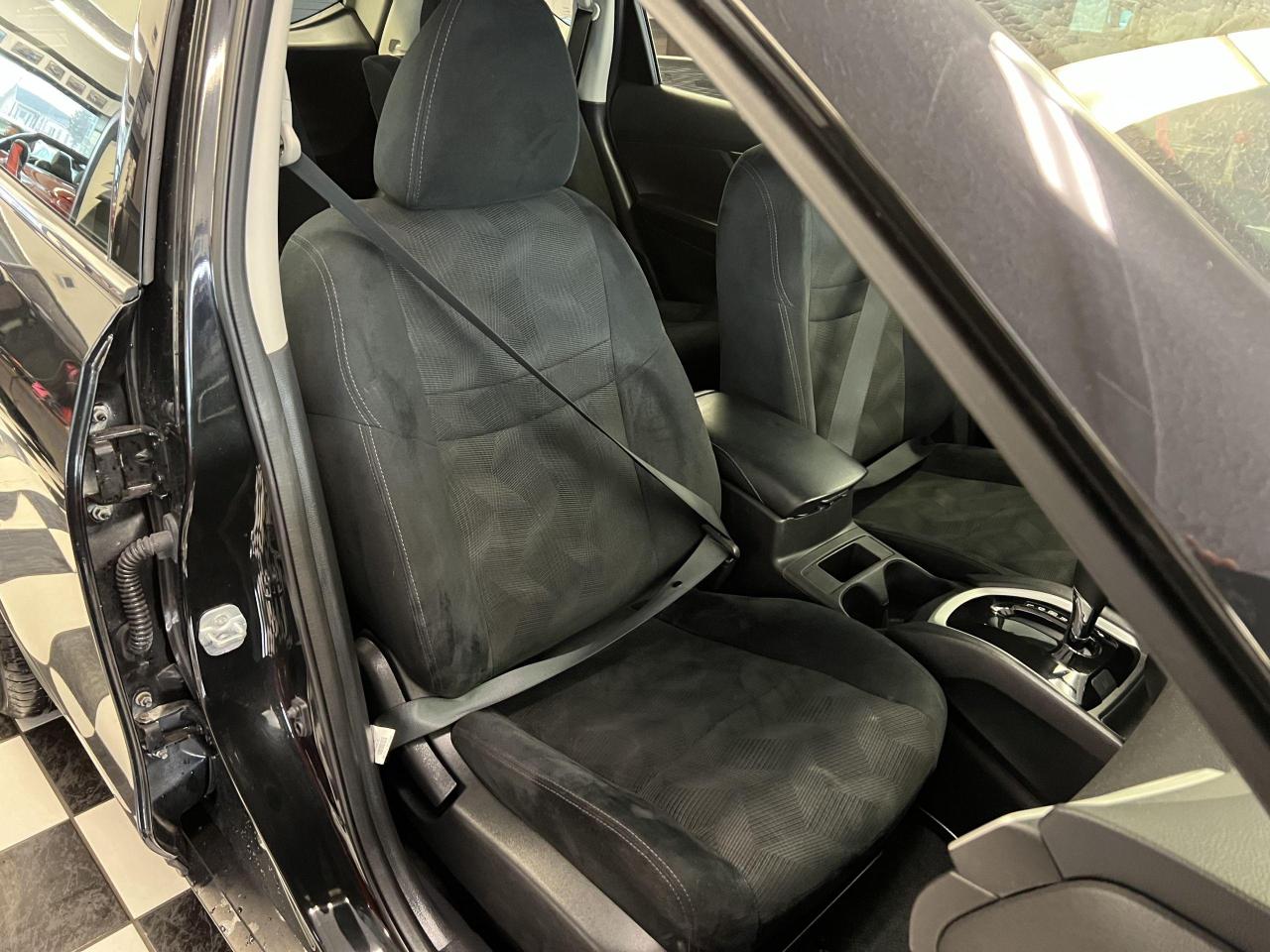 2016 Nissan Rogue S+Bluetooth+Camera+A/C+CLEAN CARFAX - Photo #22