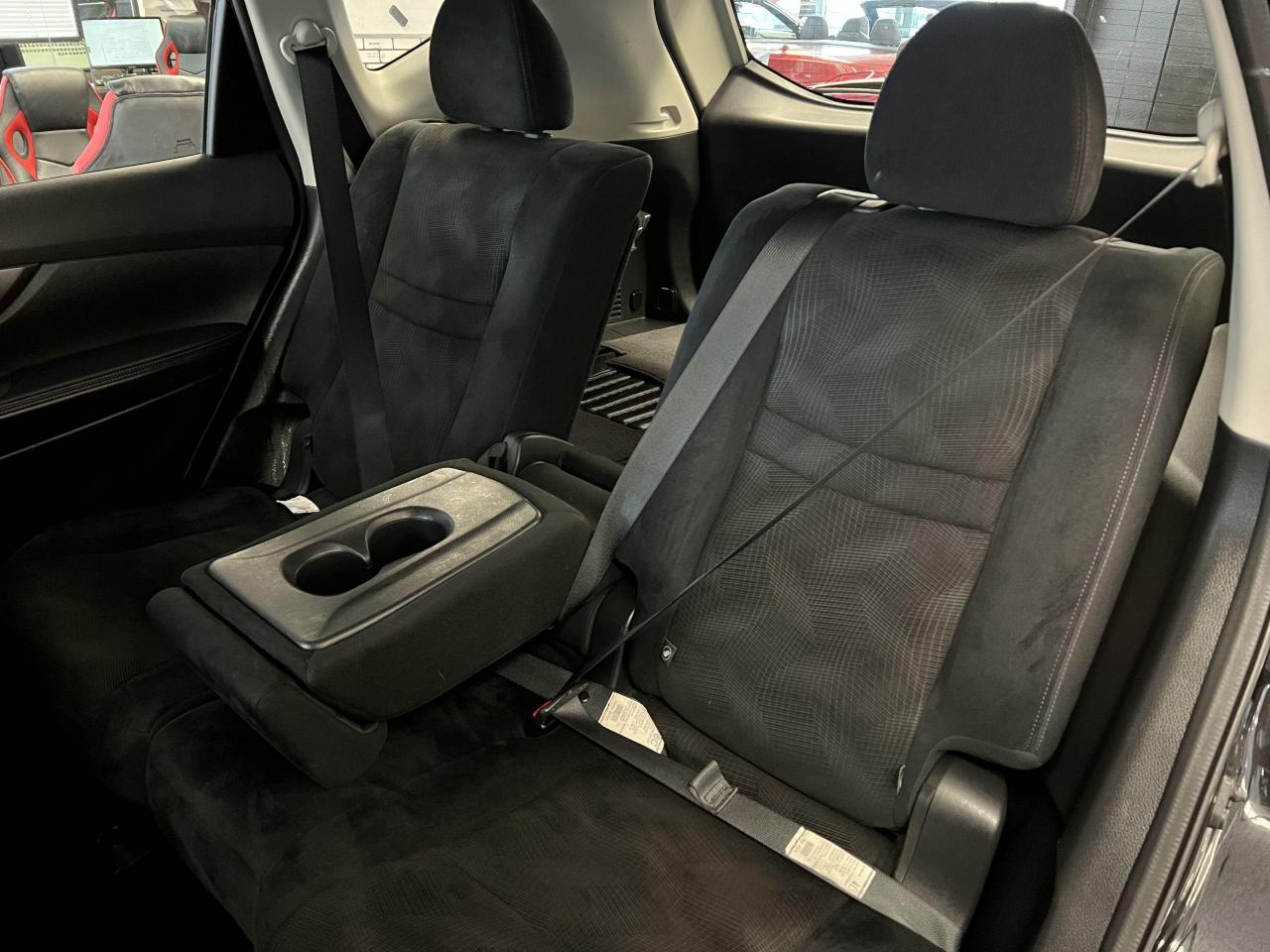2016 Nissan Rogue S+Bluetooth+Camera+A/C+CLEAN CARFAX Photo84