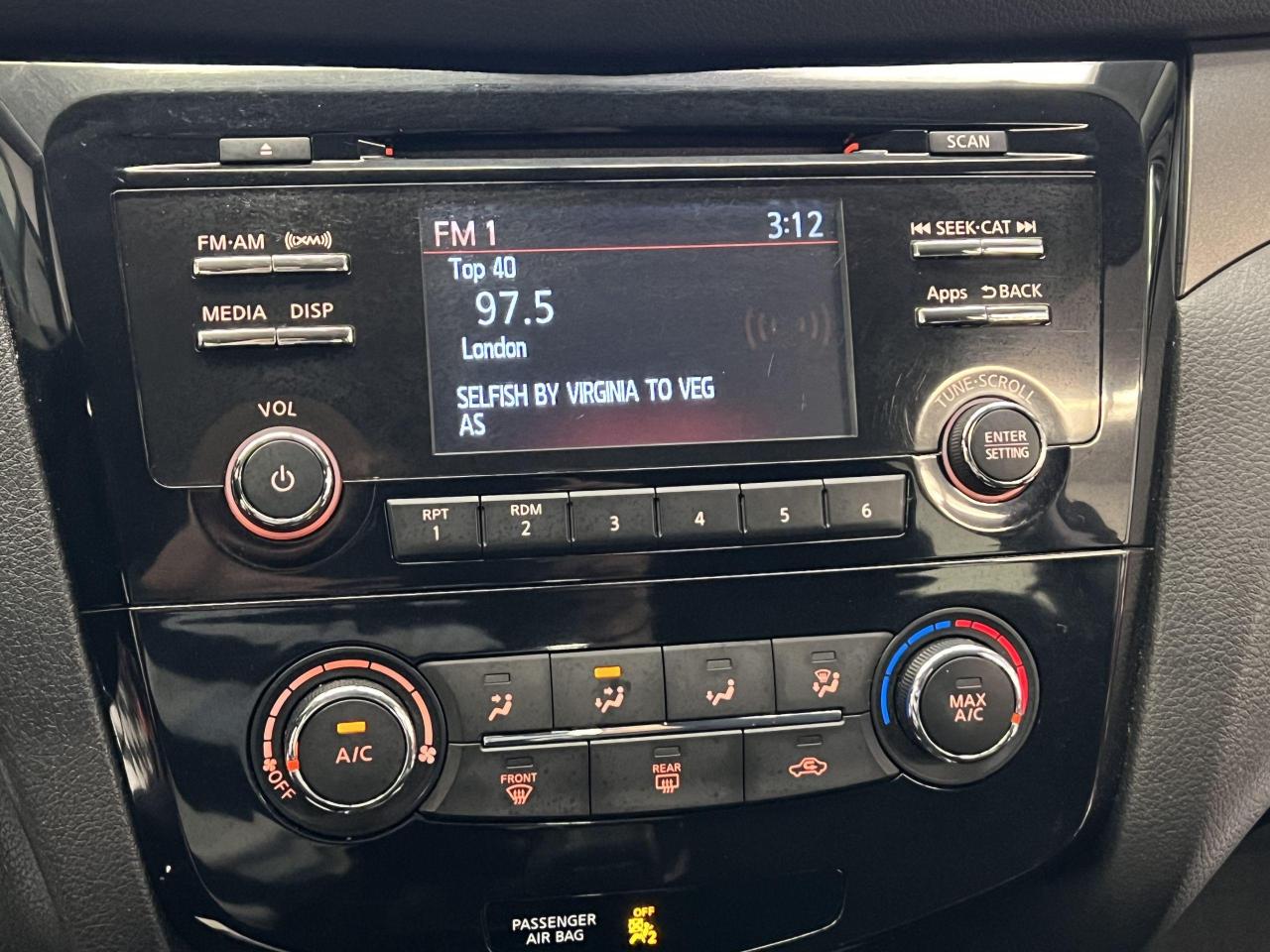 2016 Nissan Rogue S+Bluetooth+Camera+A/C+CLEAN CARFAX - Photo #33