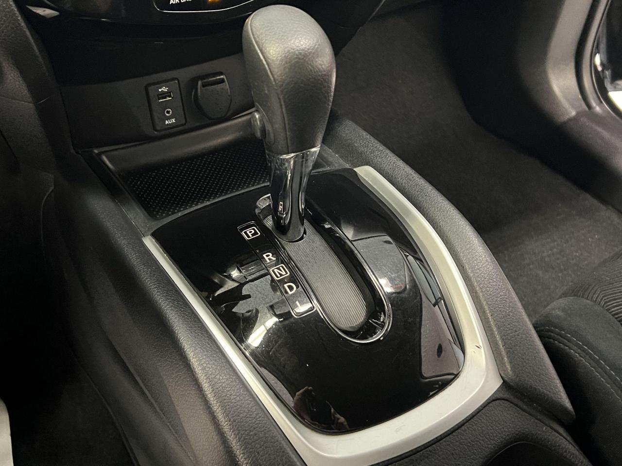2016 Nissan Rogue S+Bluetooth+Camera+A/C+CLEAN CARFAX Photo94