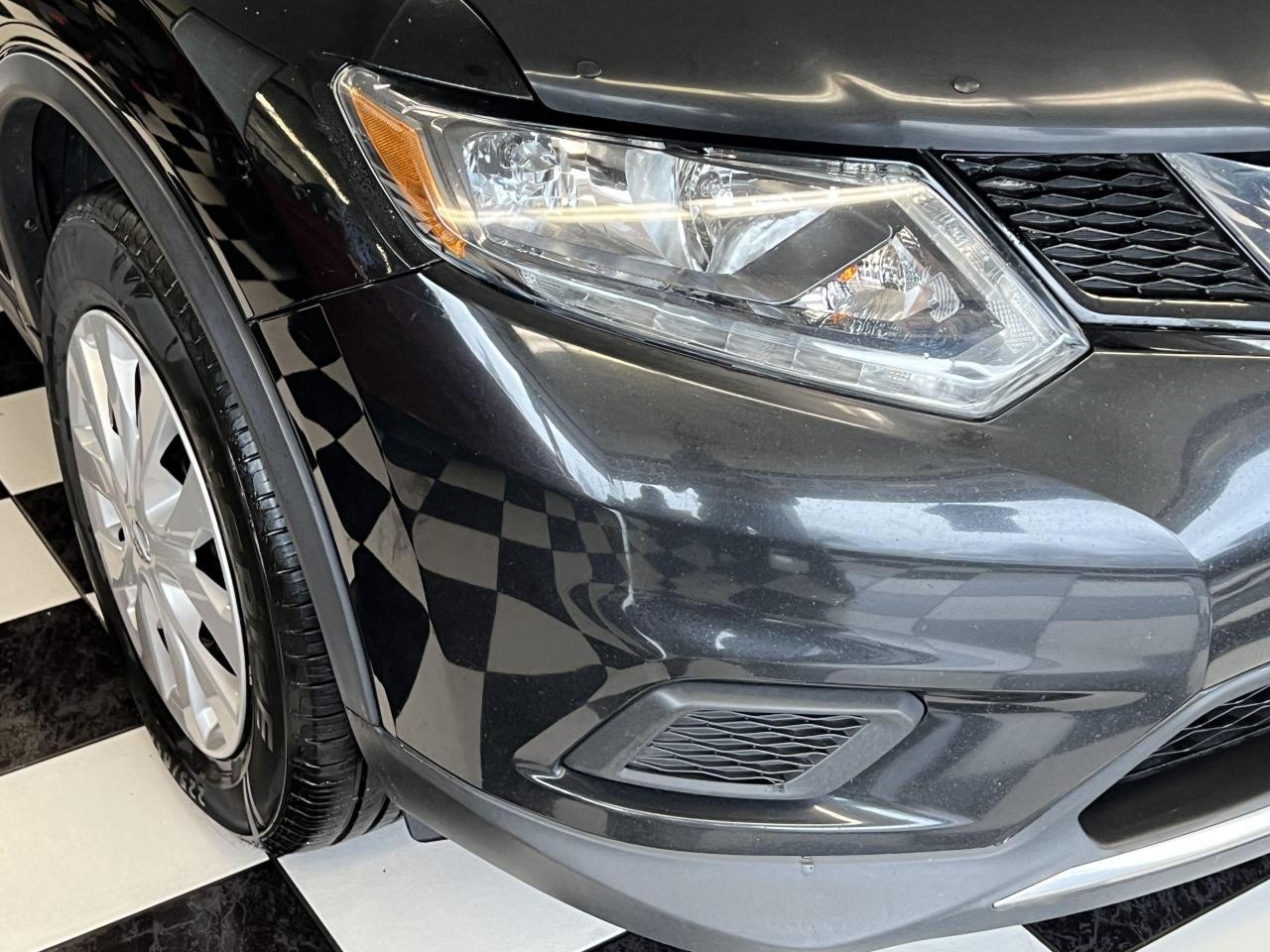 2016 Nissan Rogue S+Bluetooth+Camera+A/C+CLEAN CARFAX Photo96