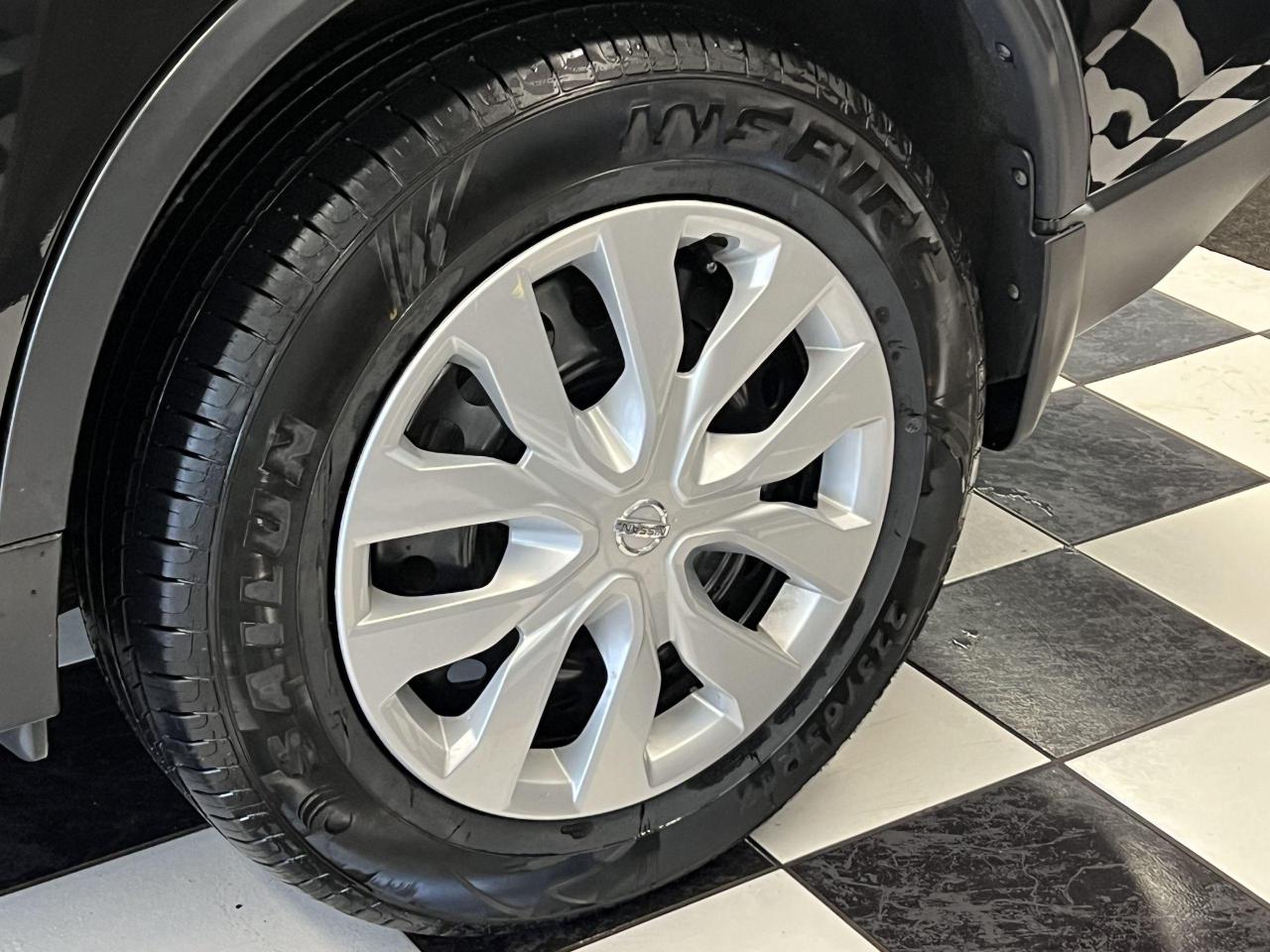 2016 Nissan Rogue S+Bluetooth+Camera+A/C+CLEAN CARFAX - Photo #50